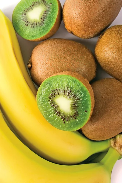 Kiwi i banan — Zdjęcie stockowe