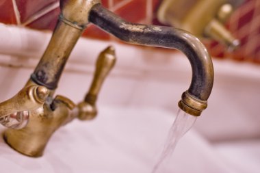Vintage faucet clipart