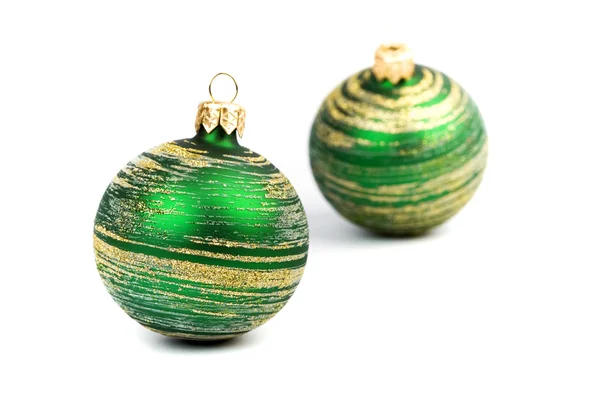 Два зелёных рождественских бала — стоковое фото