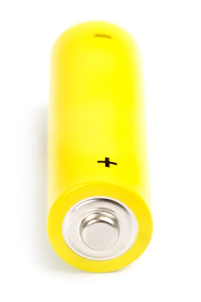 Žlutá alkalická baterie — Stock fotografie