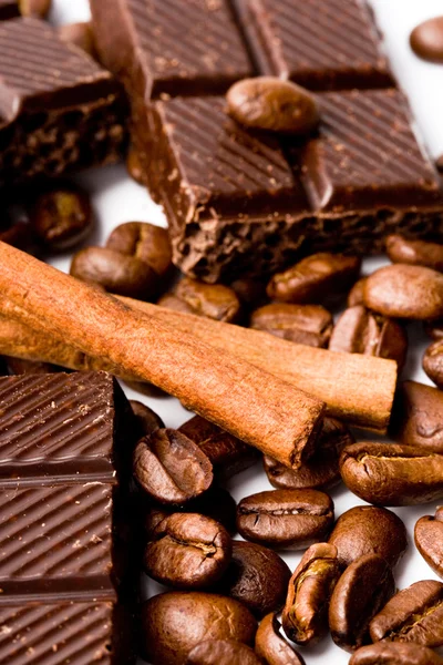 ช็อคโกแลต กาแฟ และซินนามอนสติ๊ก — ภาพถ่ายสต็อก