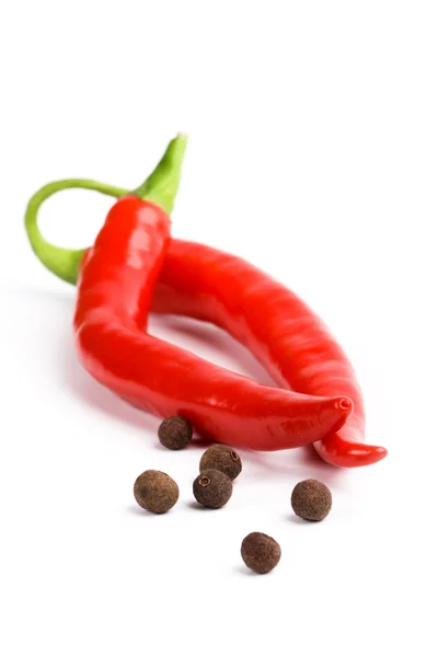 Rode cayenne en zwarte peper — Stockfoto
