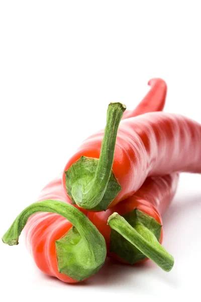 Tre röda kylig paprika — Stockfoto