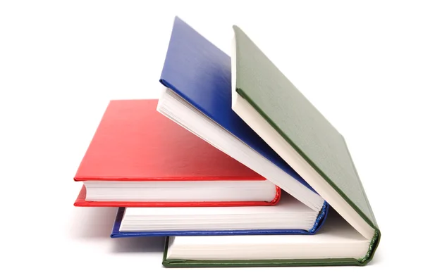 Knihy s jasnými barvami krytů. — Stock fotografie