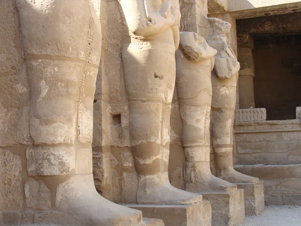 The Egyptian statue — стокове фото
