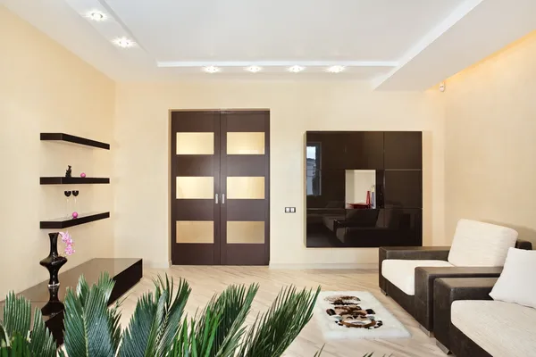 Moderne salon interieur in warme ton — Stockfoto