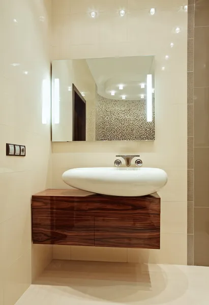 Cuarto de baño Interior con lavabo — Foto de Stock