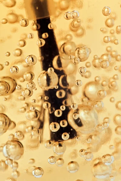 マニキュア液ボトルとブラシのフラグメント — ストック写真