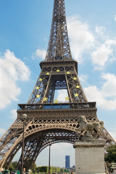 Ейфелева вежа, Париж. — стокове фото