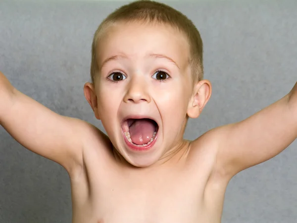 Criança gritando — Fotografia de Stock