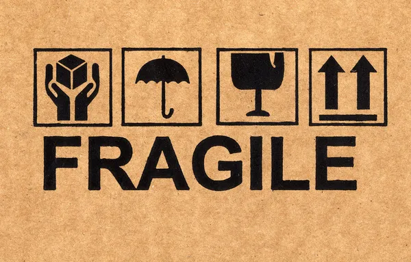 Symbole fragile sur carton — Photo