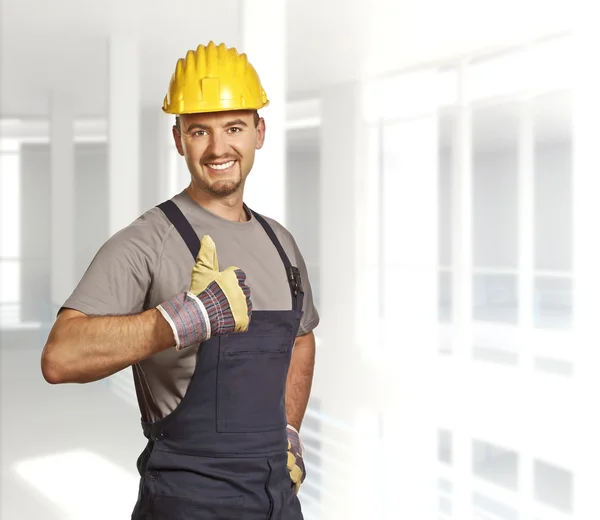 Young confident handyman — Stock Photo, Image