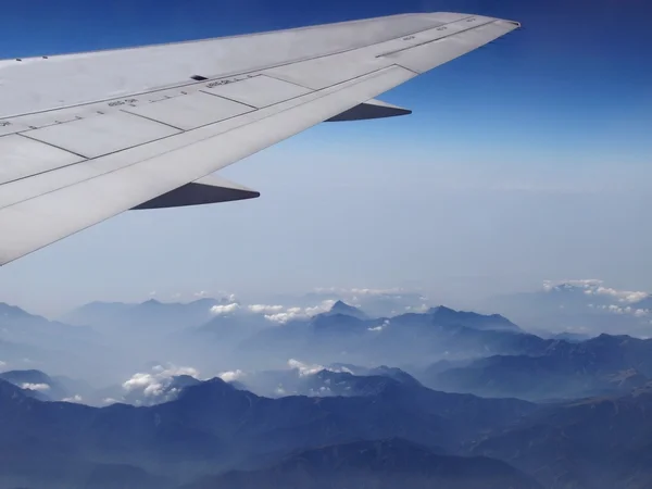 Luchtfoto van de bergketen — Stockfoto