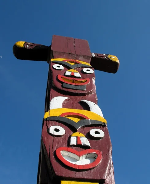 Aboriginal Totem Pole — Stock Photo, Image