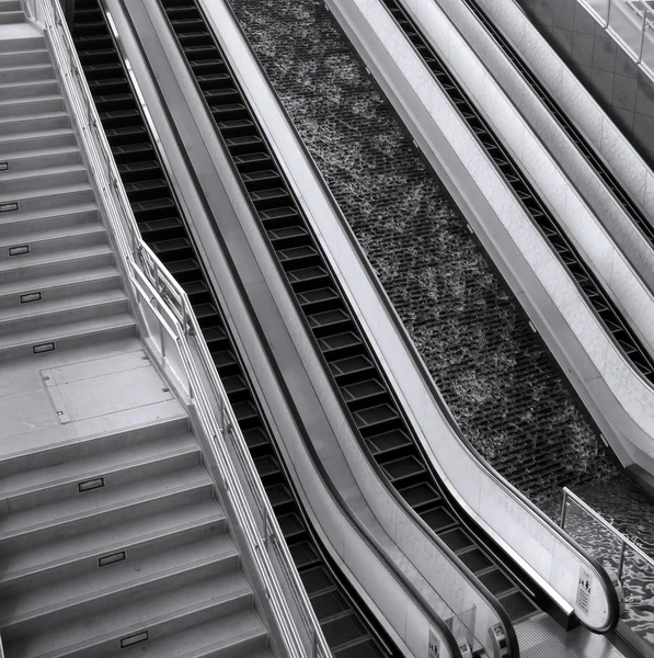 Escalators and Stairs — Stock Photo, Image