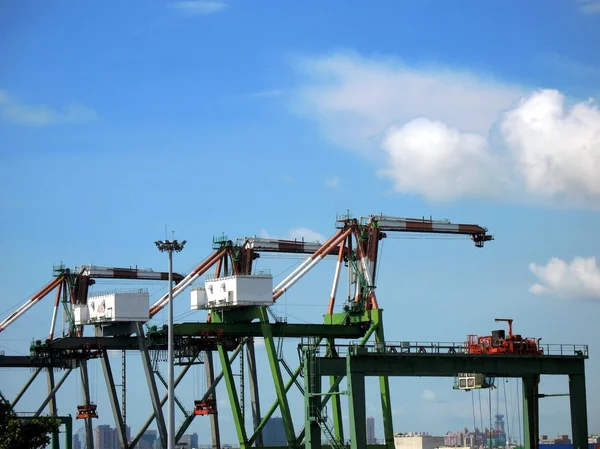 Cranes for Unloading Containers — Stock Photo, Image
