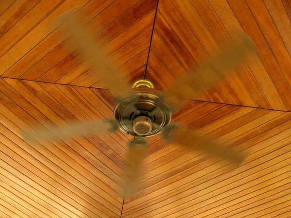 Rotating Ceiling Fan — Stock Photo, Image