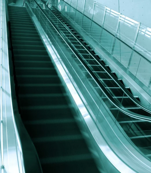 Vista de escaleras mecánicas — Foto de Stock