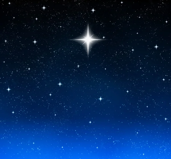 Gece gökyüzünde parlak yıldız — Stok fotoğraf