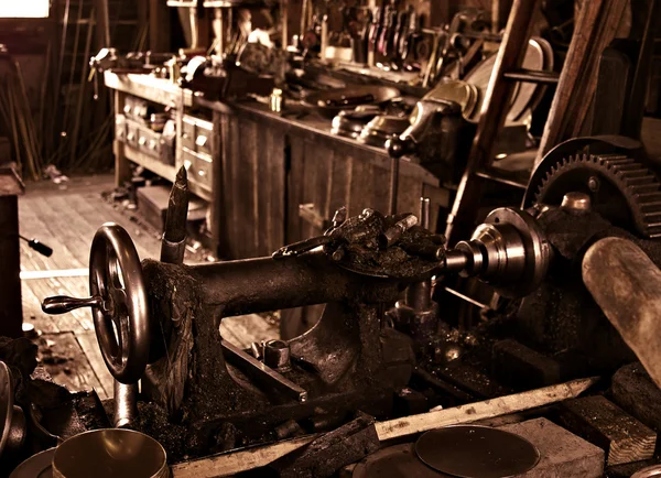 Старая мастерская — стоковое фото