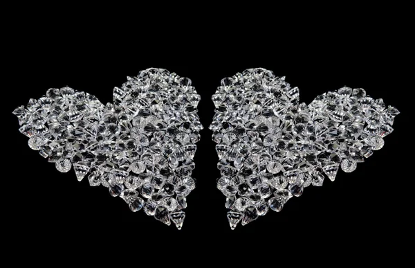Zwei Herzen aus Diamanten auf Schwarz — Stockfoto