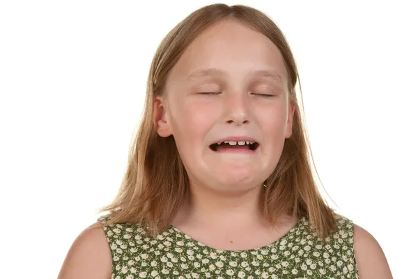 Junges Mädchen weint und ist unglücklich — Stockfoto