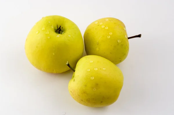Tři jablka. — Stock fotografie