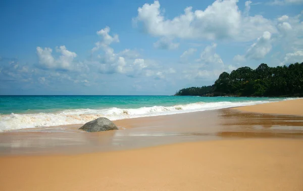 Piękna plaża — Zdjęcie stockowe