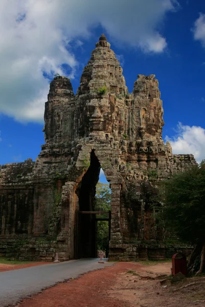 Angkor thom Südtor — Stockfoto