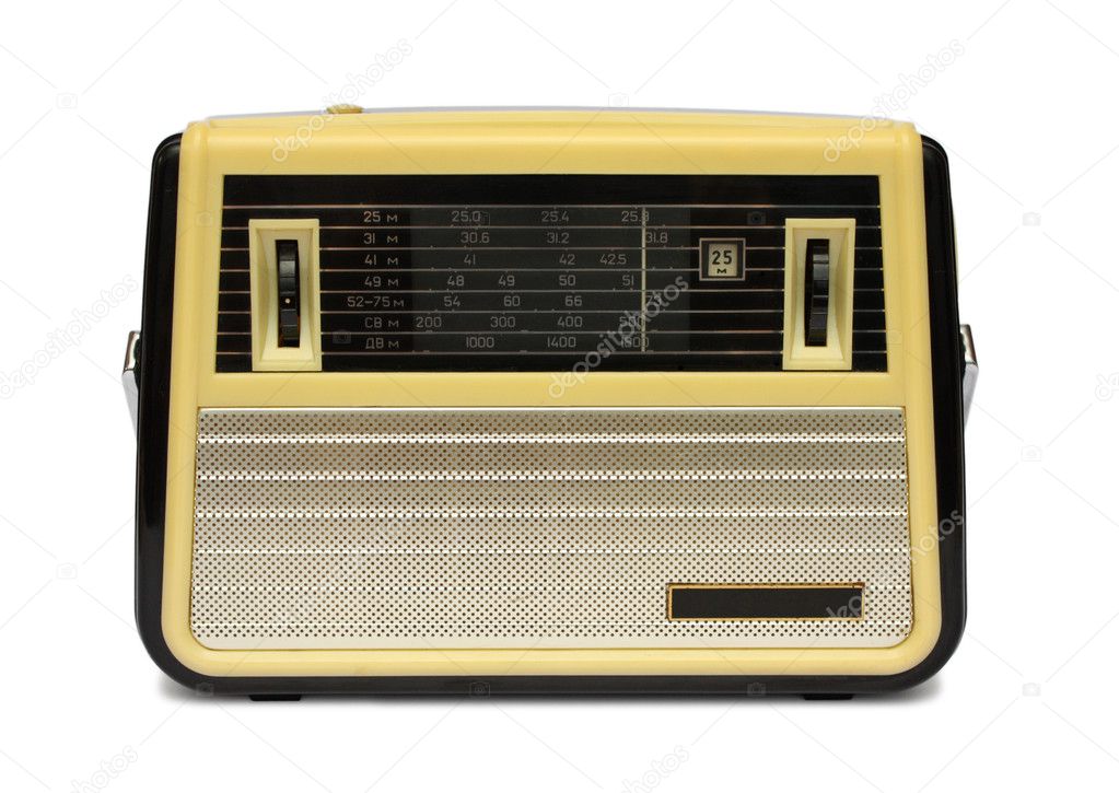 picture of old transistor radio
