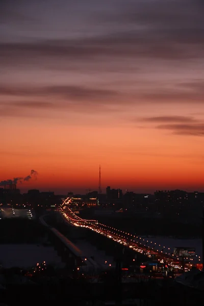 Stadt bei Sonnenuntergang — Stockfoto