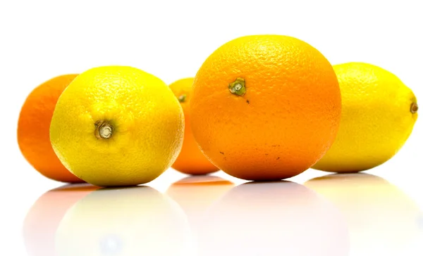 Naranjas y limones — Foto de Stock