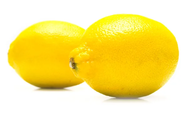 Rijpe sappige citroenen — Stockfoto