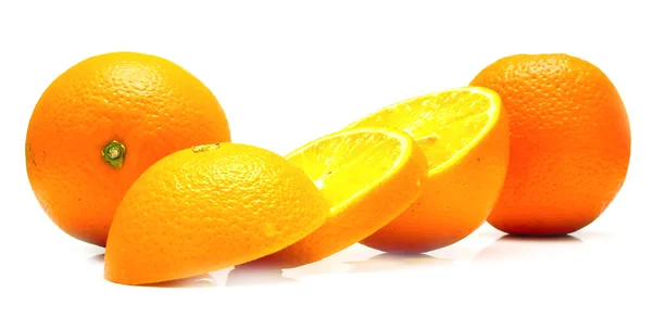 Mogen mittenrutan apelsiner. — Stockfoto