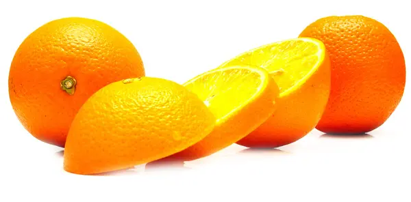 Olgun kesilmiş portakal — Stok fotoğraf