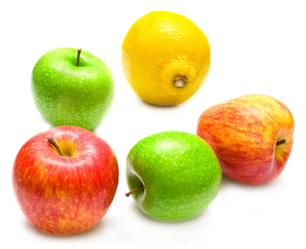 Apples and lemon — Stock Photo, Image