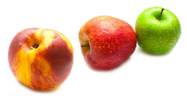 Pêssego e maçãs — Fotografia de Stock