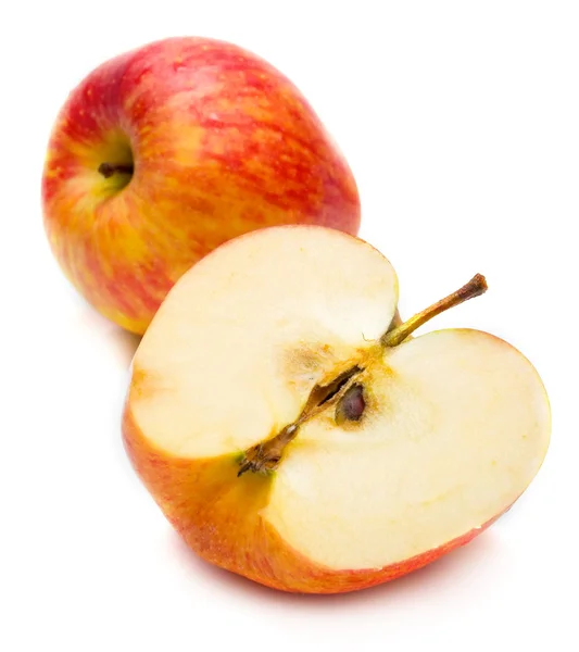 Manzana roja y la mitad —  Fotos de Stock