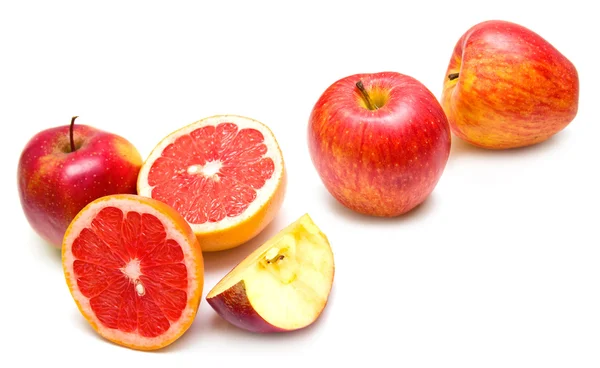 葡萄柚和成熟的苹果 — 图库照片
