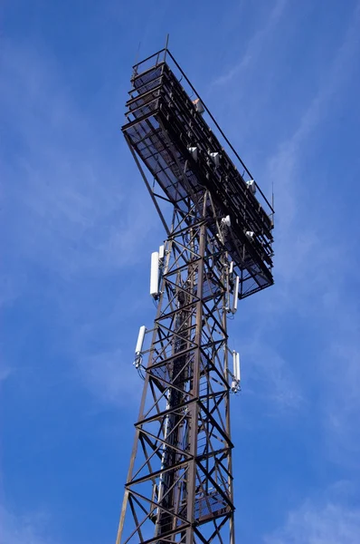 Vysoký stožár stadionu — Stock fotografie