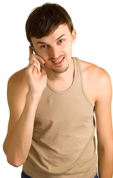 Молодые говорящие мужчины с мобильным телефоном — стоковое фото