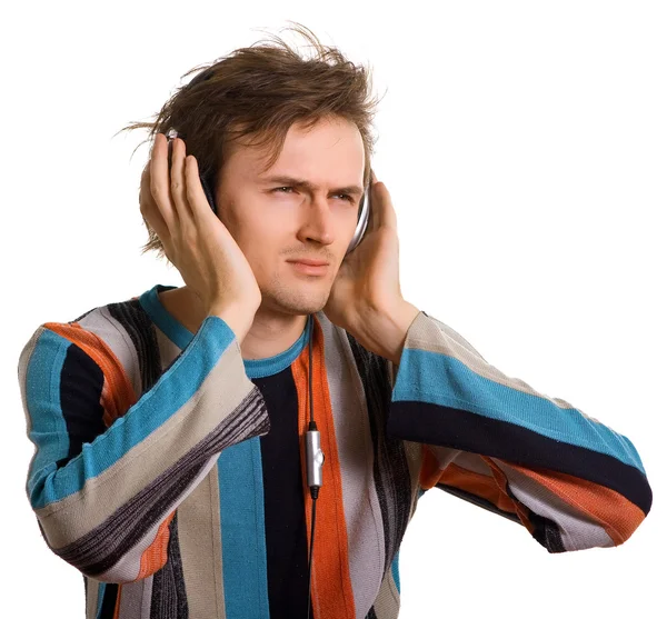 Shaggy erkeklerde rahatsız: kulaklıklar — Stok fotoğraf