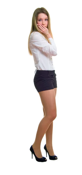 一件白衬衫和黑色短裤的女孩 — 图库照片