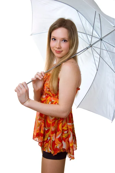 Bir şemsiye ile gülümseyen kız — Stok fotoğraf