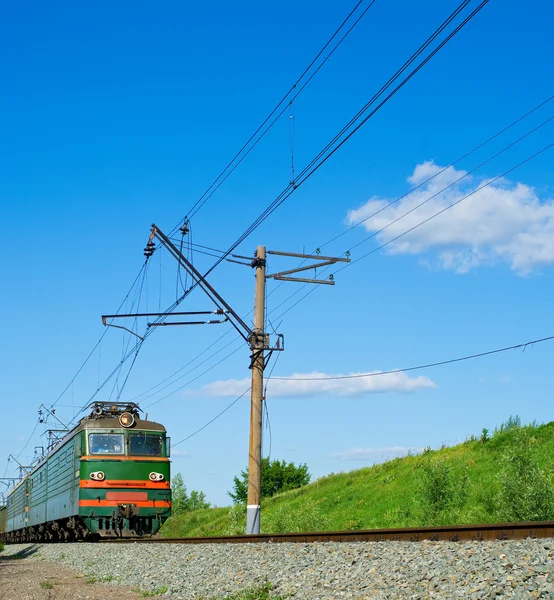 Locomotiva verde — Fotografia de Stock