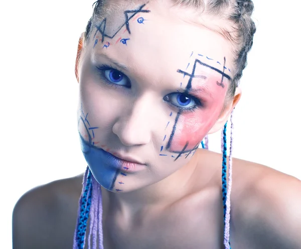 Unga kvinnor med geometriska makeup — Stockfoto