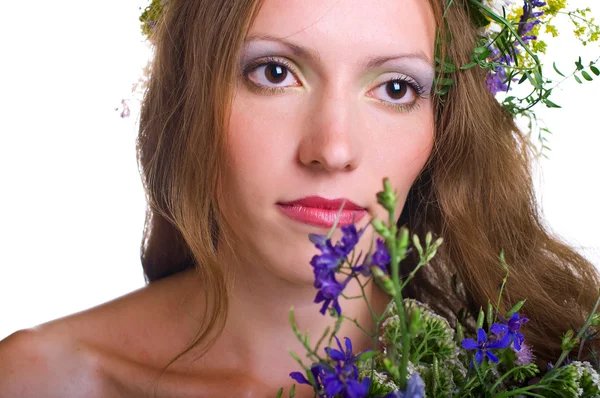 Mulheres com grinalda floral e buquê — Fotografia de Stock