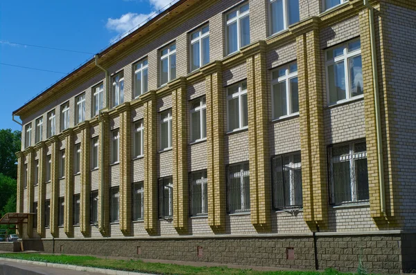Σχολικό κτίριο — Φωτογραφία Αρχείου