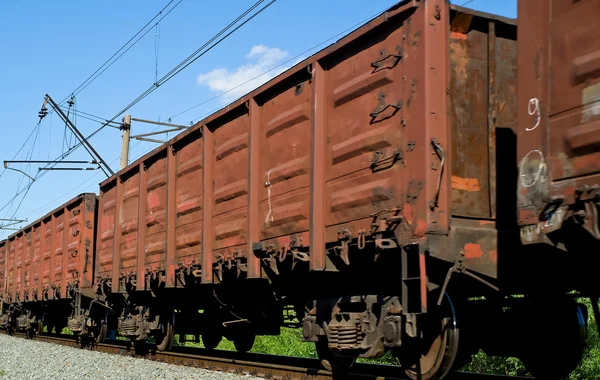 Rusty brown freight cars — Stock Photo, Image