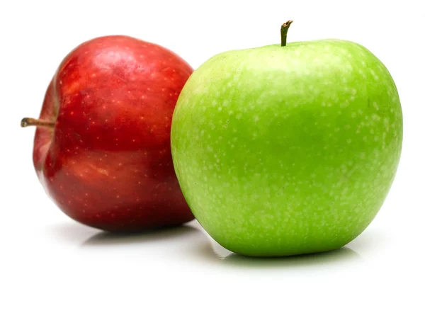 Manzanas rojas y verdes — Foto de Stock